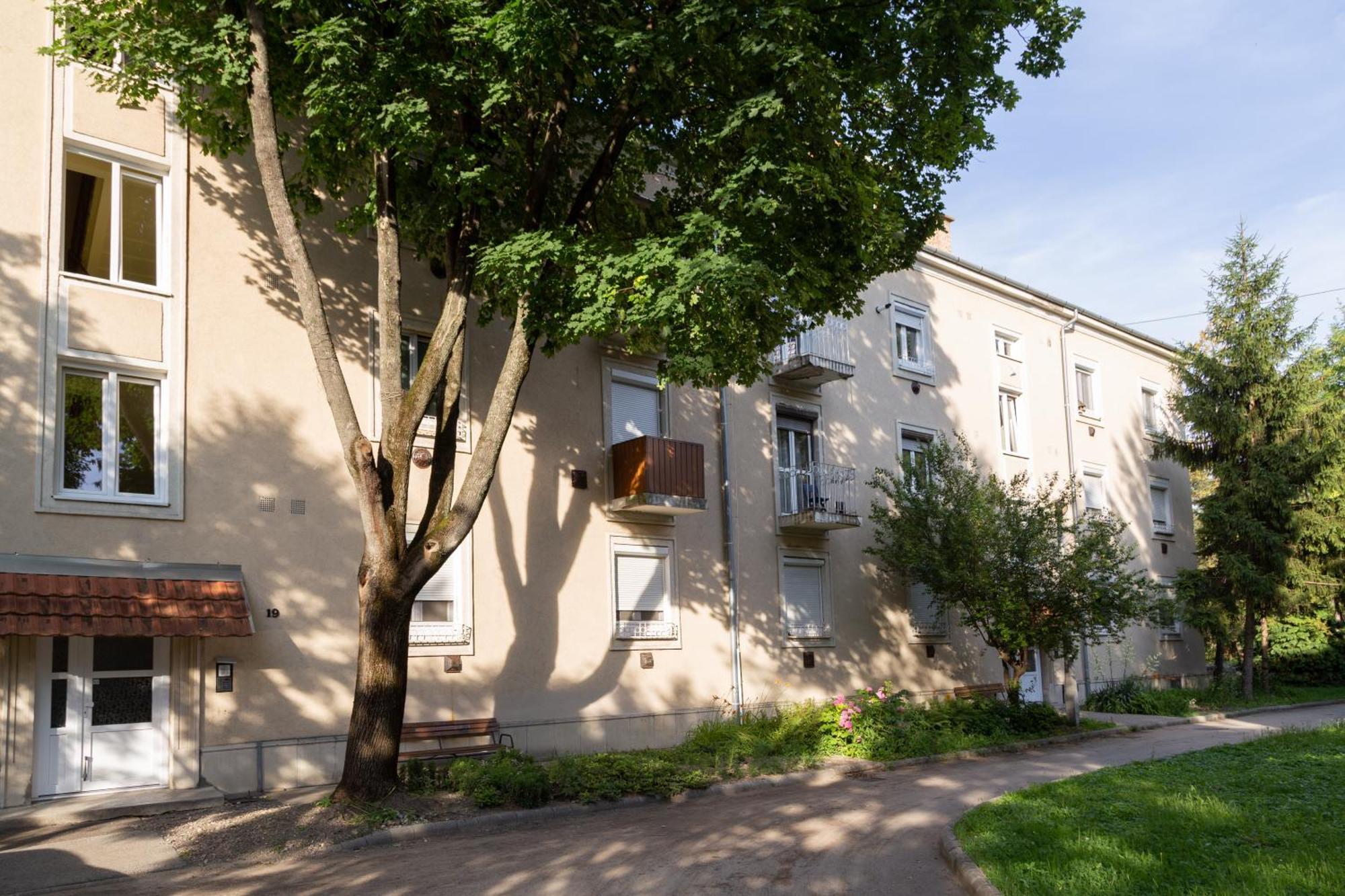 Art Home Eger Exterior photo